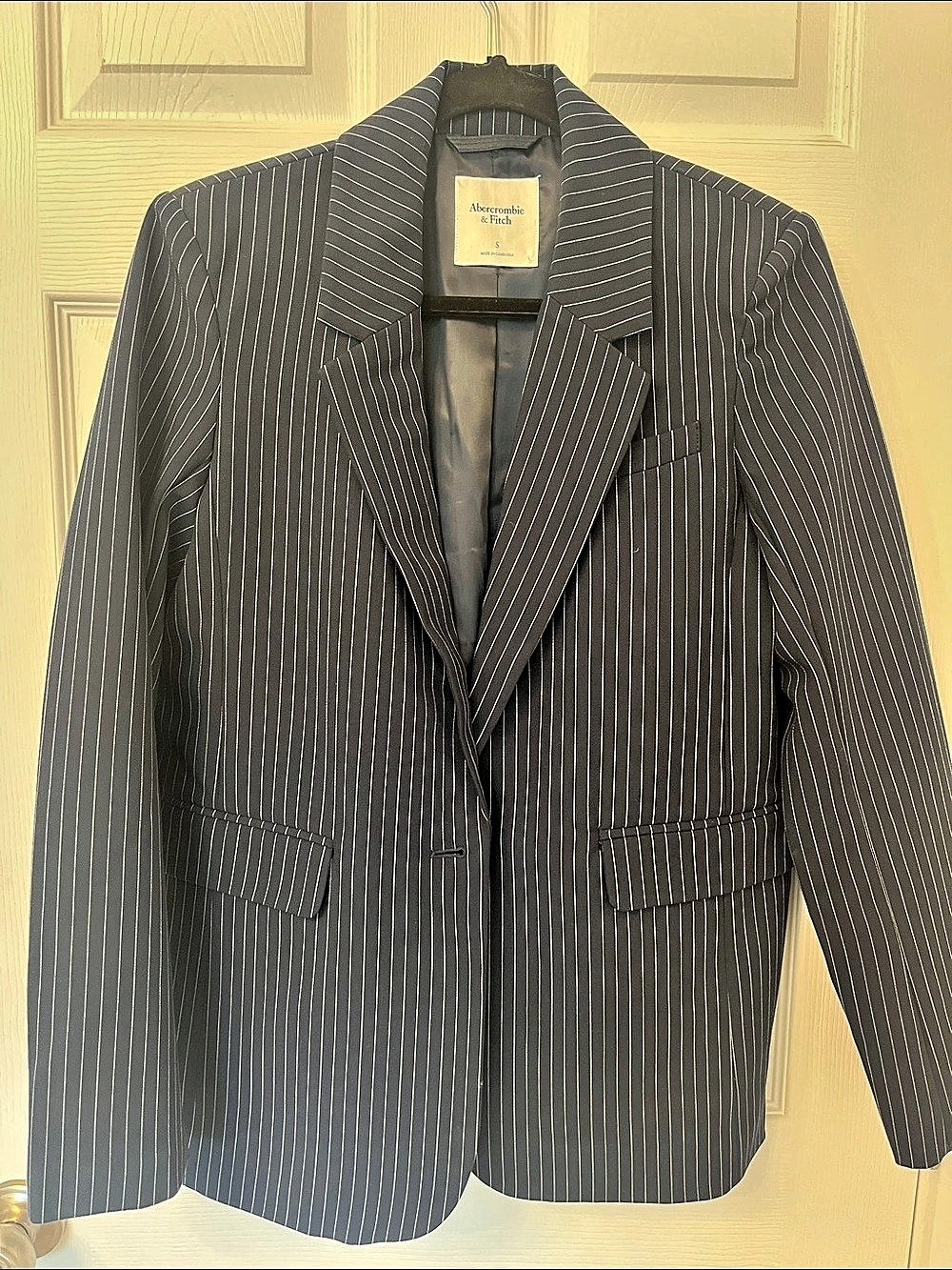 Abercrombie & Fitch Striped Blazer in navy and white  Like New